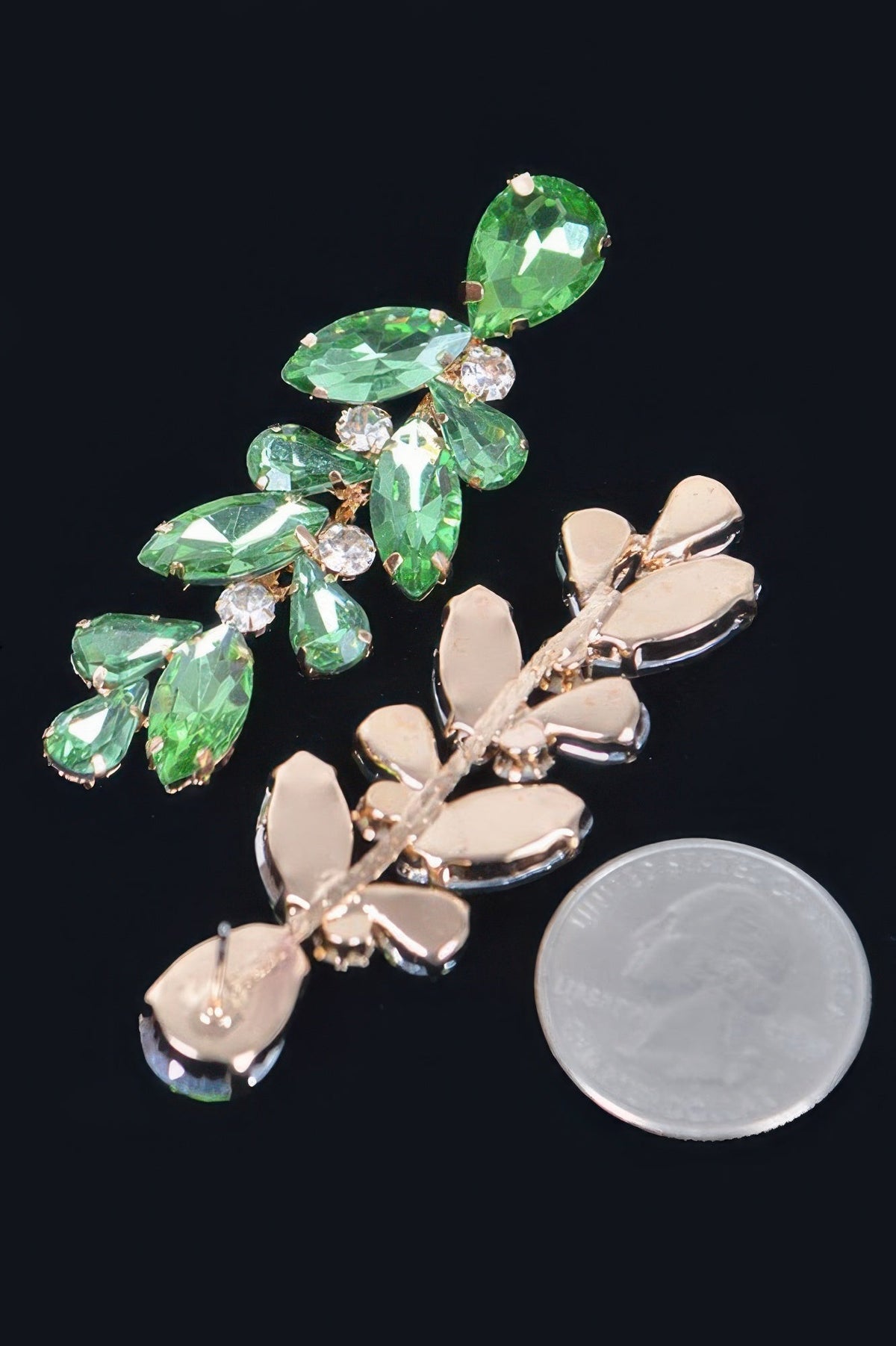 WOMEN'S EARRINGS Elegant Prêt-À-Porter New Collection NEW YORK BYMANYC ® New York