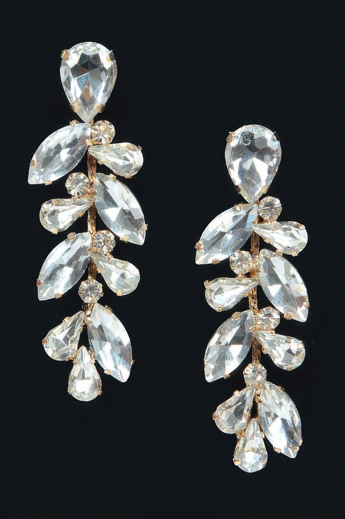 WOMEN'S EARRINGS Elegant Prêt-À-Porter New Collection NEW YORK BYMANYC ® New York