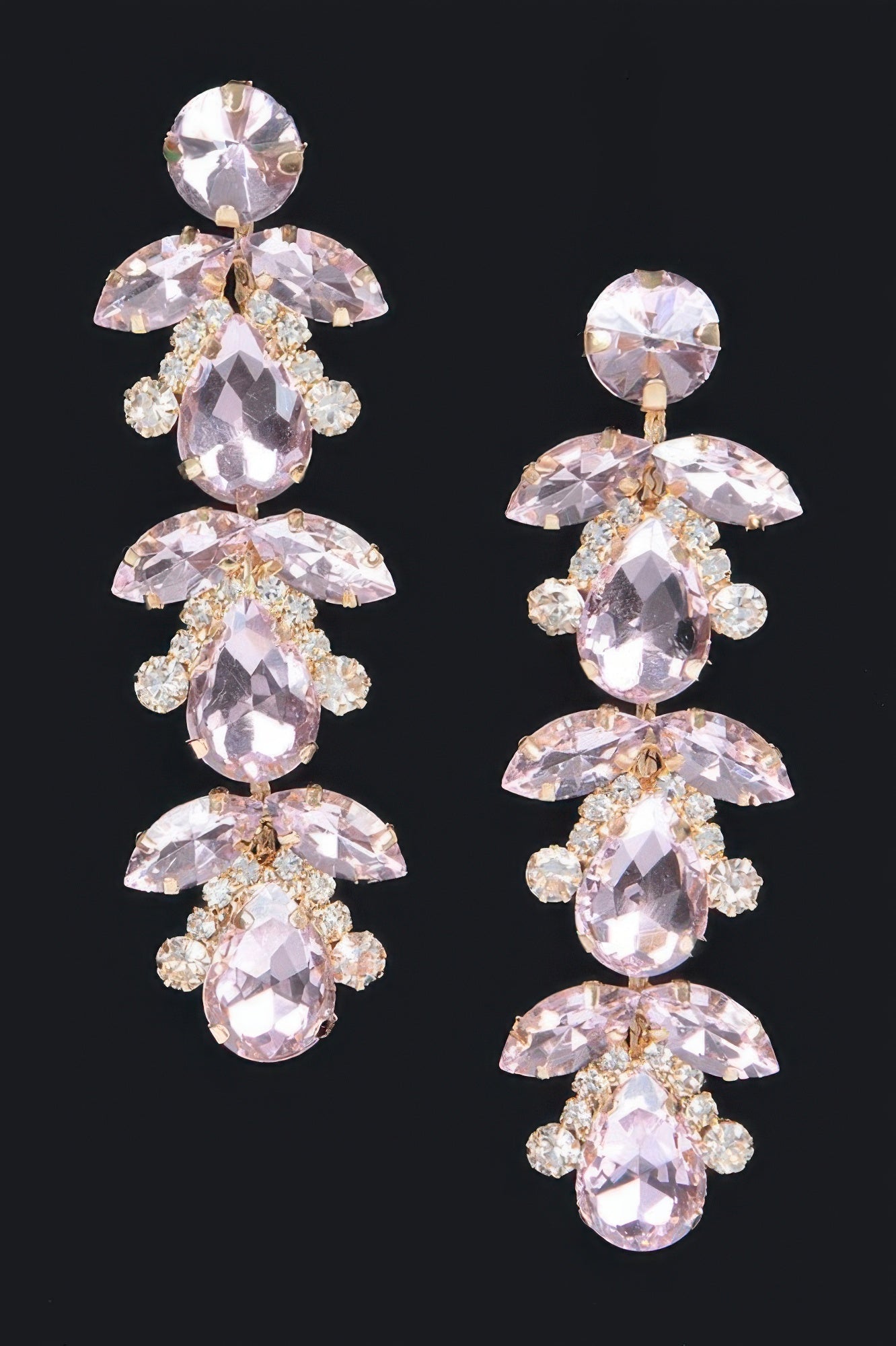 WOMEN'S EARRINGS Elegant Prêt-À-Porter New Collection CHICAGO BYMANYC ® New York