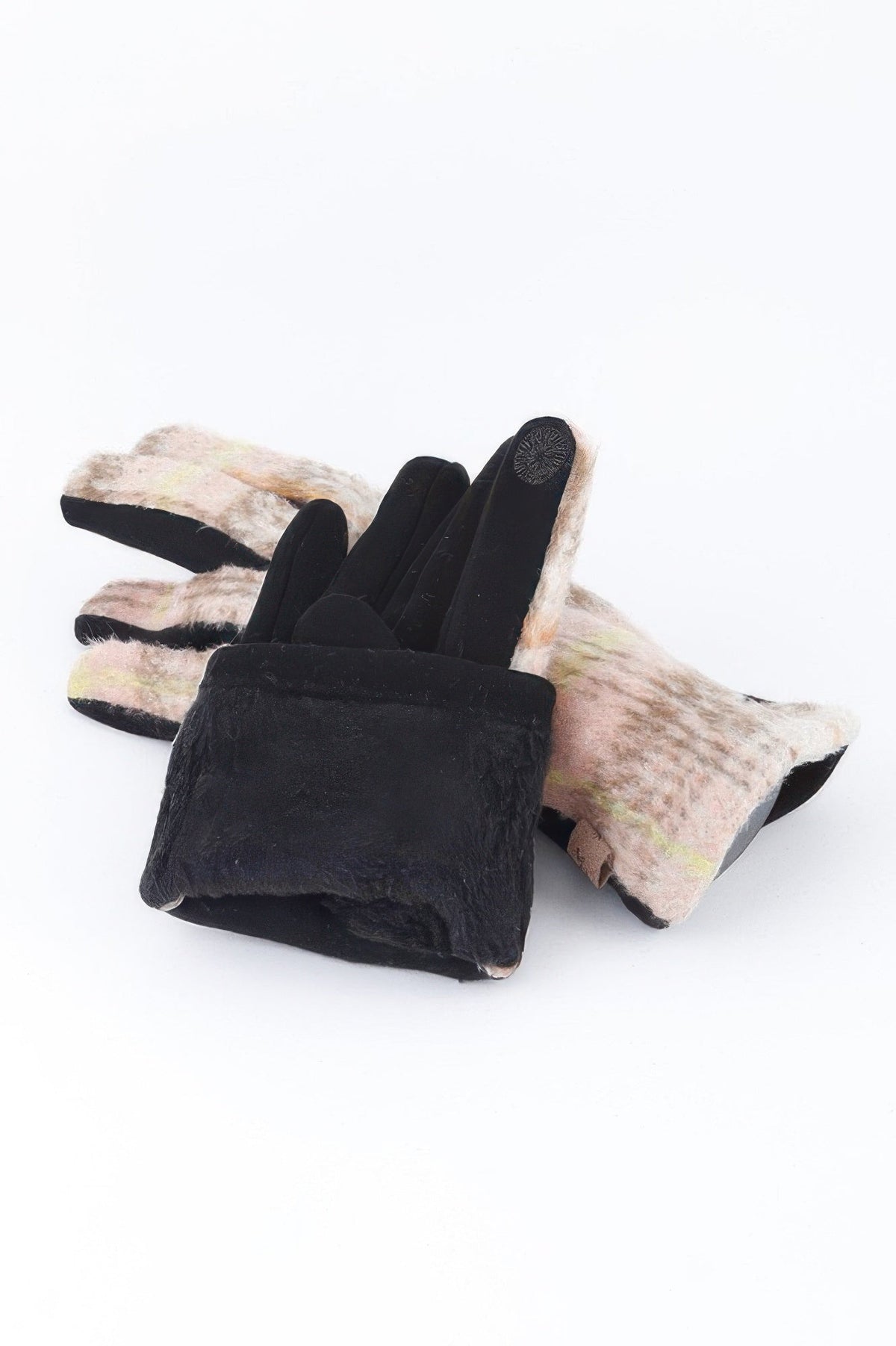 WOMEN'S GLOVES Eco-Friendly Prêt-À-Porter New Collection SOHO BYMANYC ® New York