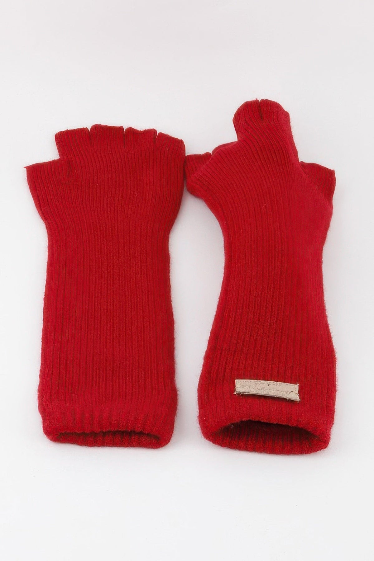 WOMEN'S GLOVES Eco-Friendly Prêt-À-Porter New Collection MADISON AVENUE BYMANYC ® New York