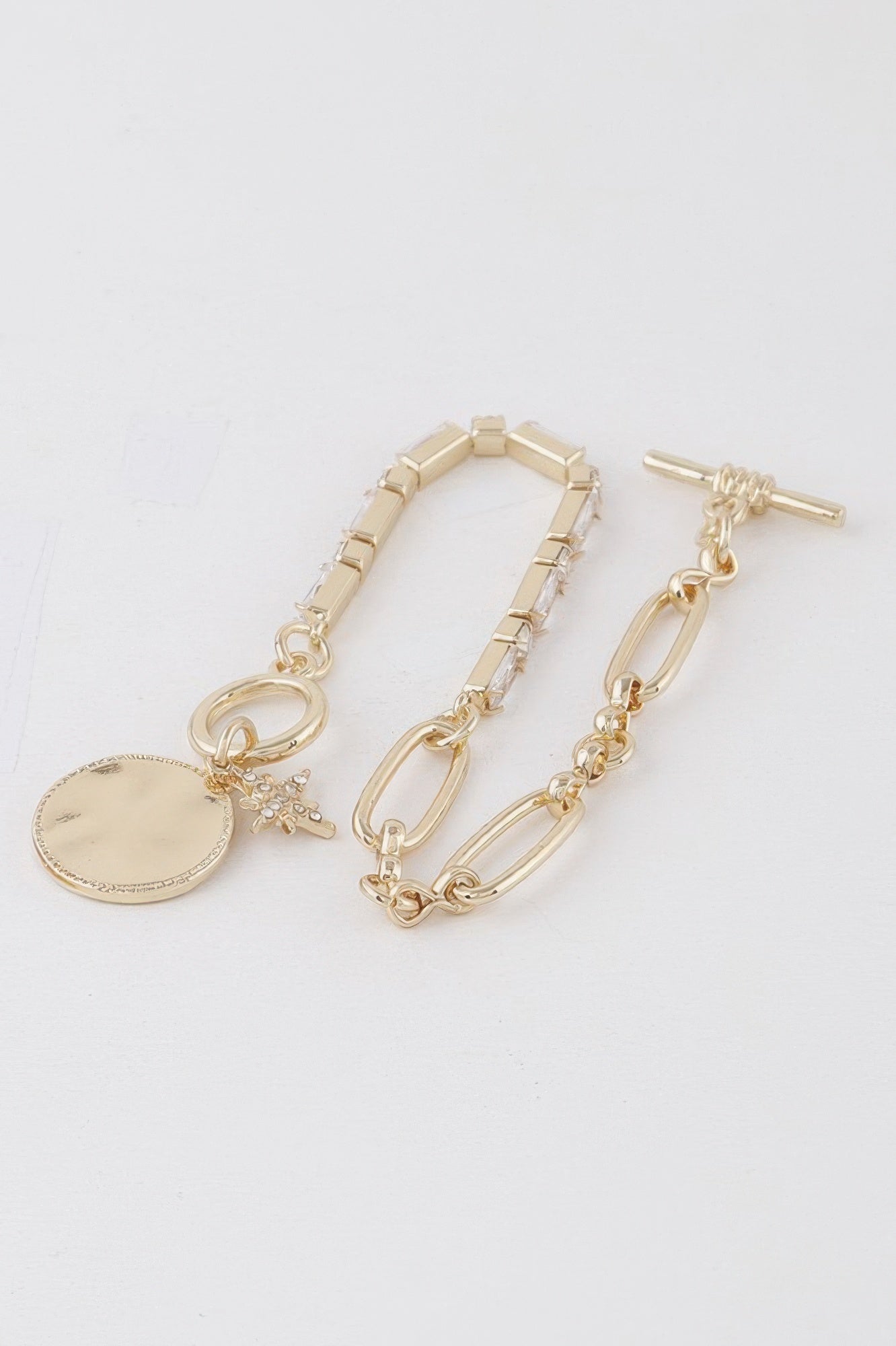 Women's Shining Star Toggle Bracelet BYMANYC ® New York CONTEMPORARY VIBRANT MODERN FASHION - New Collection