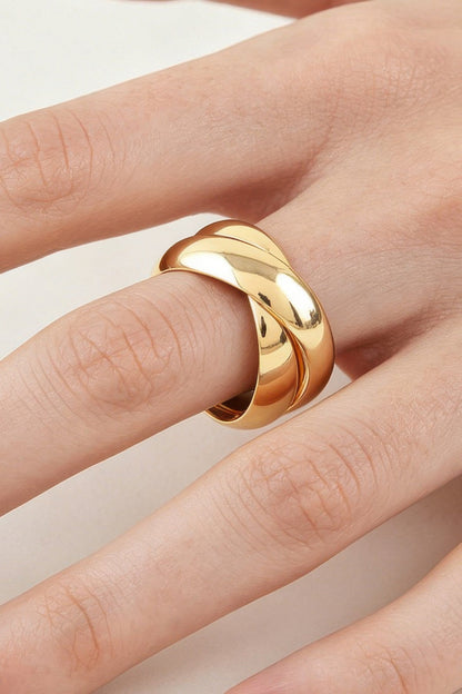 Women's Band Ring Polished Intertwined BYMANYC ® New York SLEEK DUAL CROSSOVER BAND - New Collection
