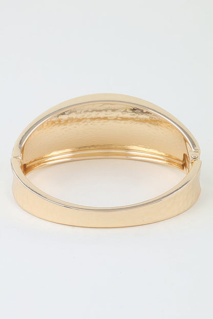 Women's Cuff Bracelet Hammered Leaf Clasp BYMANYC ® New York BOTANICAL OPEN STATEMENT BANGLE - New Collection