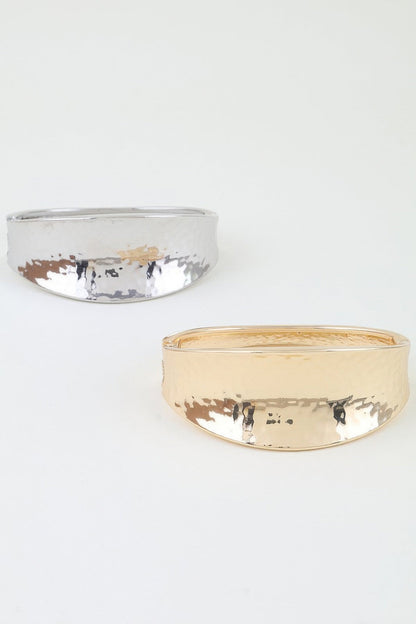 Women's Cuff Bracelet Hammered Leaf Clasp BYMANYC ® New York BOTANICAL OPEN STATEMENT BANGLE - New Collection
