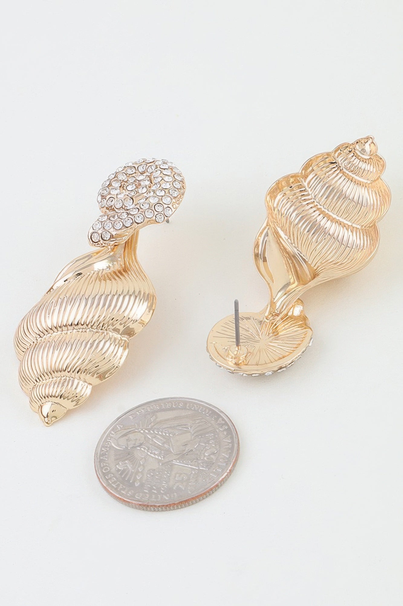 Women's Earrings Drops Conch Shell BYMANYC ® New York HAMPTONS CONCH - New Collection