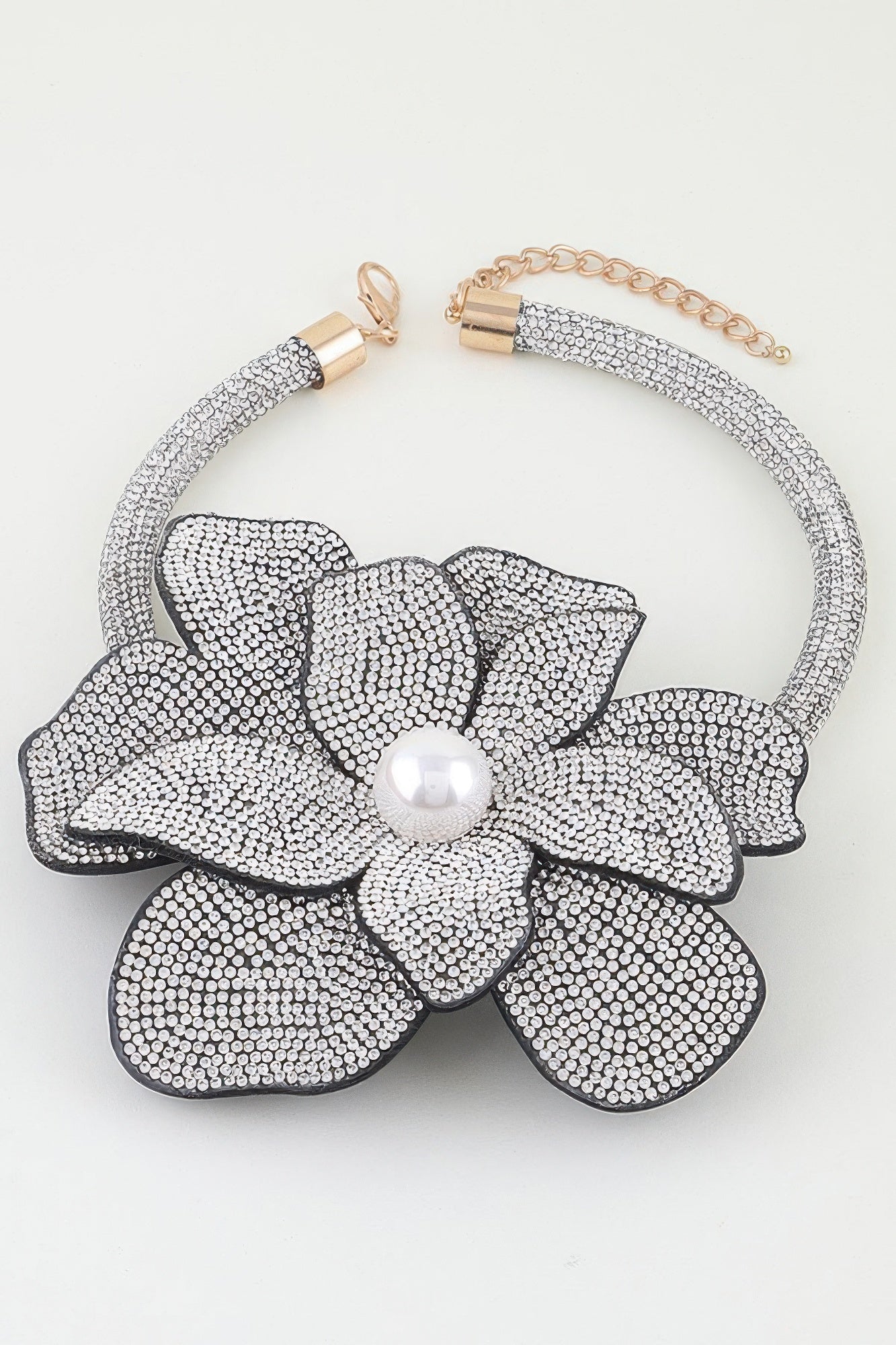 Women's Necklace Choker Floral BYMANYC ® New York SOHO BEJEWELED BLOOM - New Collection