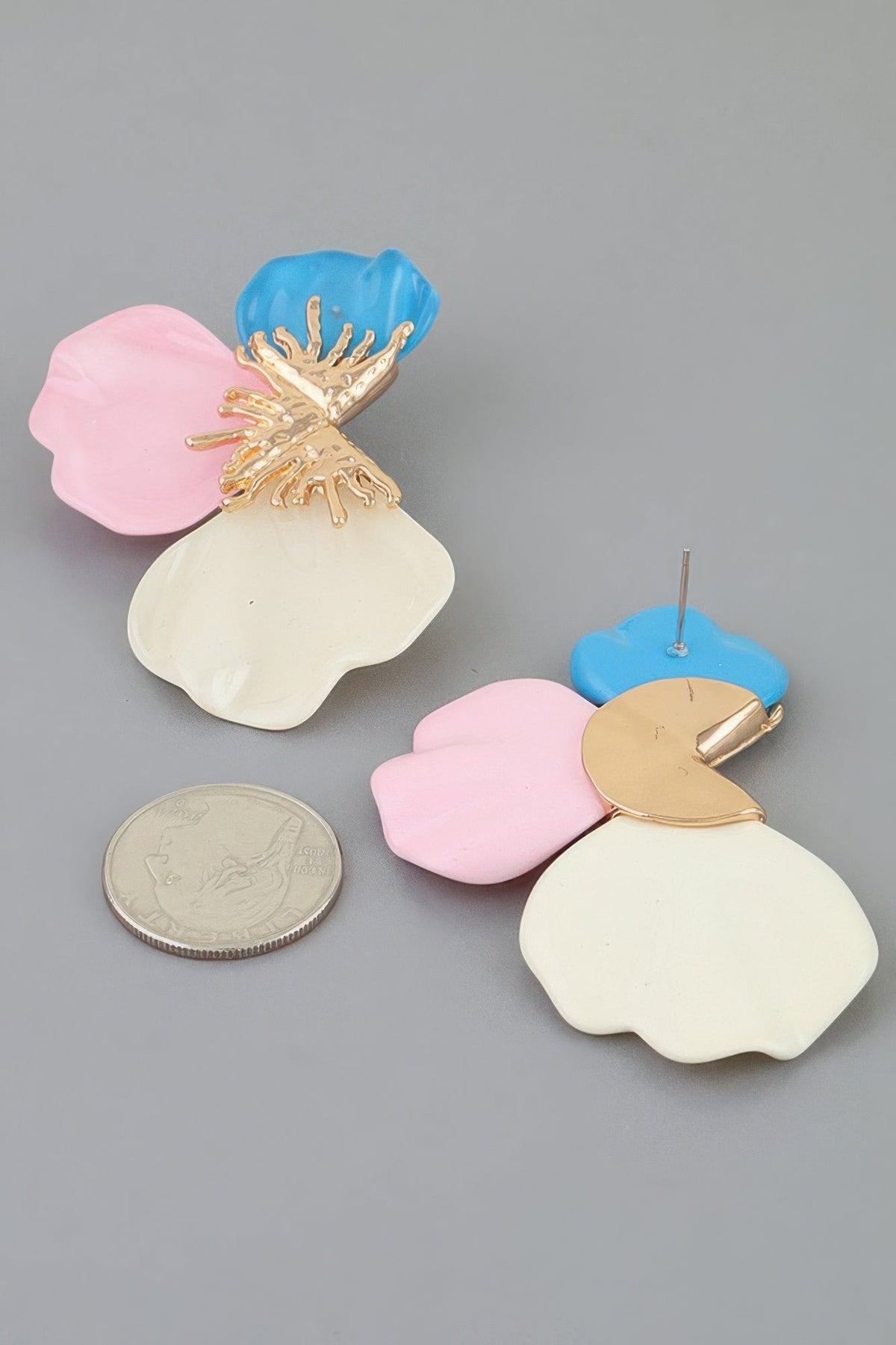 Women's Earrings Studs Floral BYMANYC ® New York HAMPTONS SCALE FLOWER - New Collection