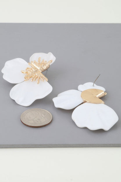 Women's Earrings Studs Floral BYMANYC ® New York HAMPTONS SCALE FLOWER - New Collection