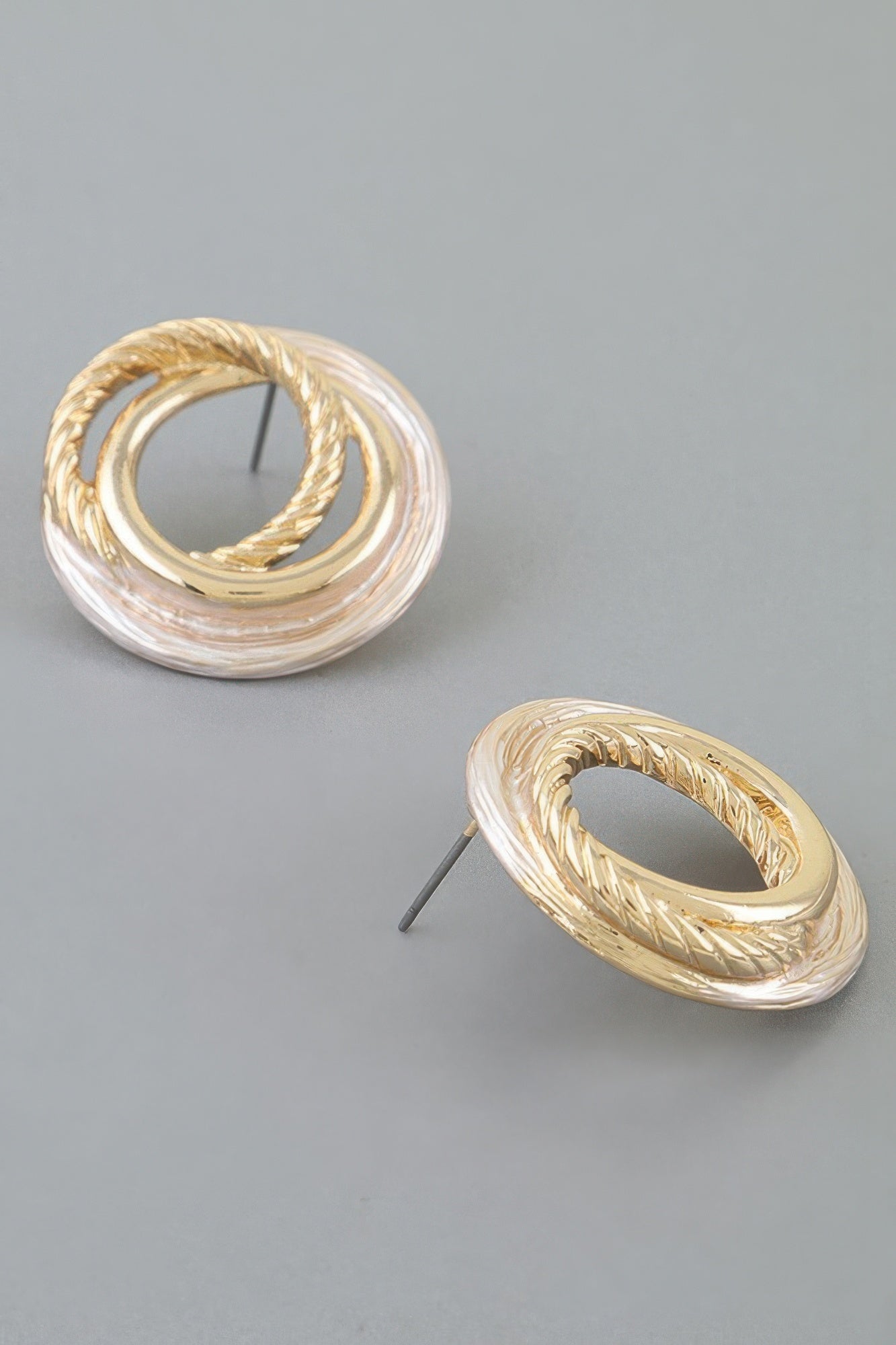 Women's Earrings Studs Geometric BYMANYC ® New York MADISON TWIST - New Collection