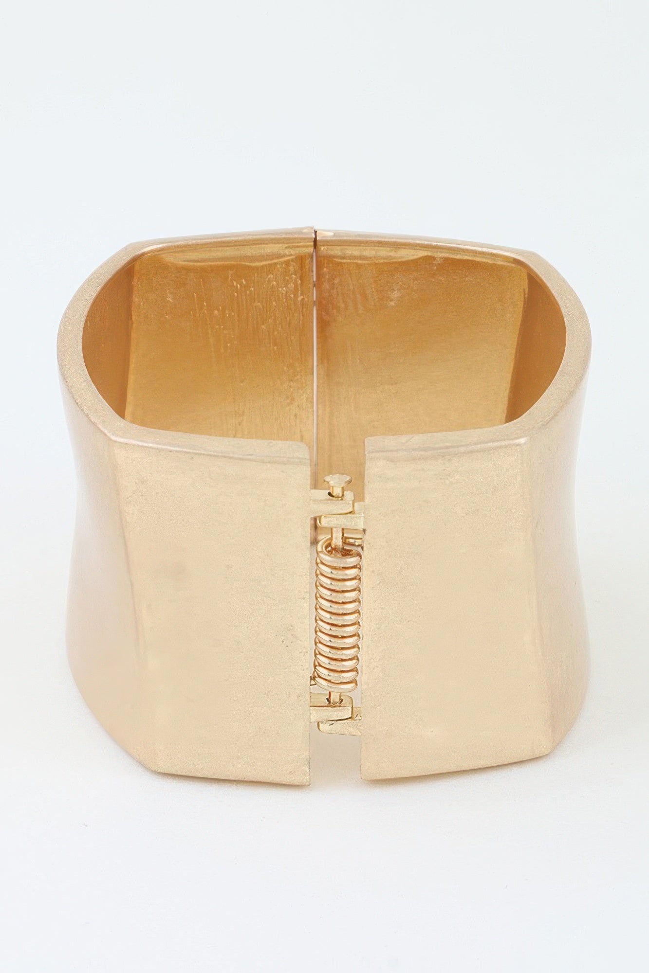 WOMEN'S BRACELETS Trending Prêt-À-Porter New Collection FIFTH AVENUE BYMANYC ® New York