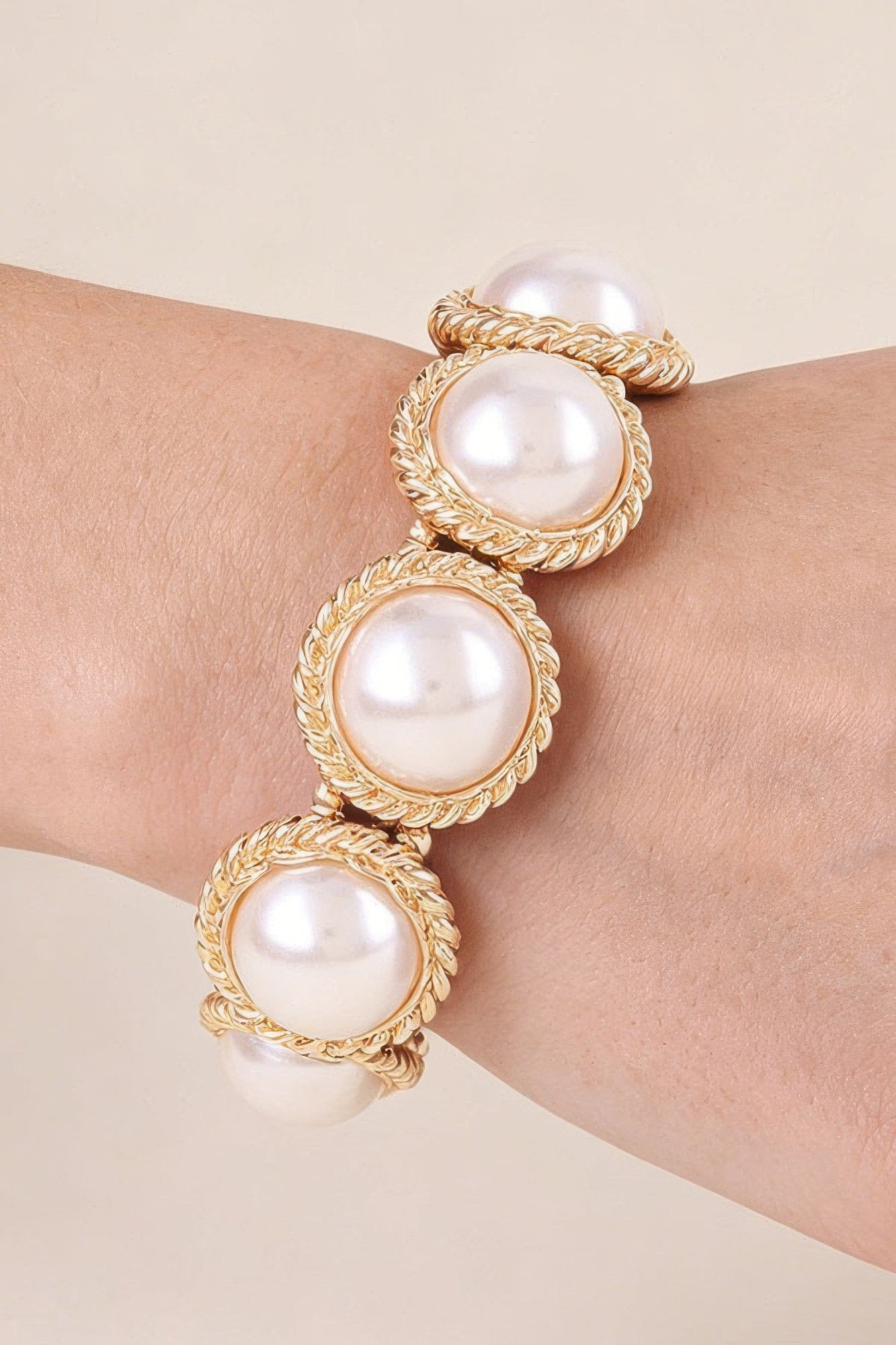 WOMEN'S BRACELETS Trending Prêt-À-Porter New Collection MEATPACKING BYMANYC ® New York