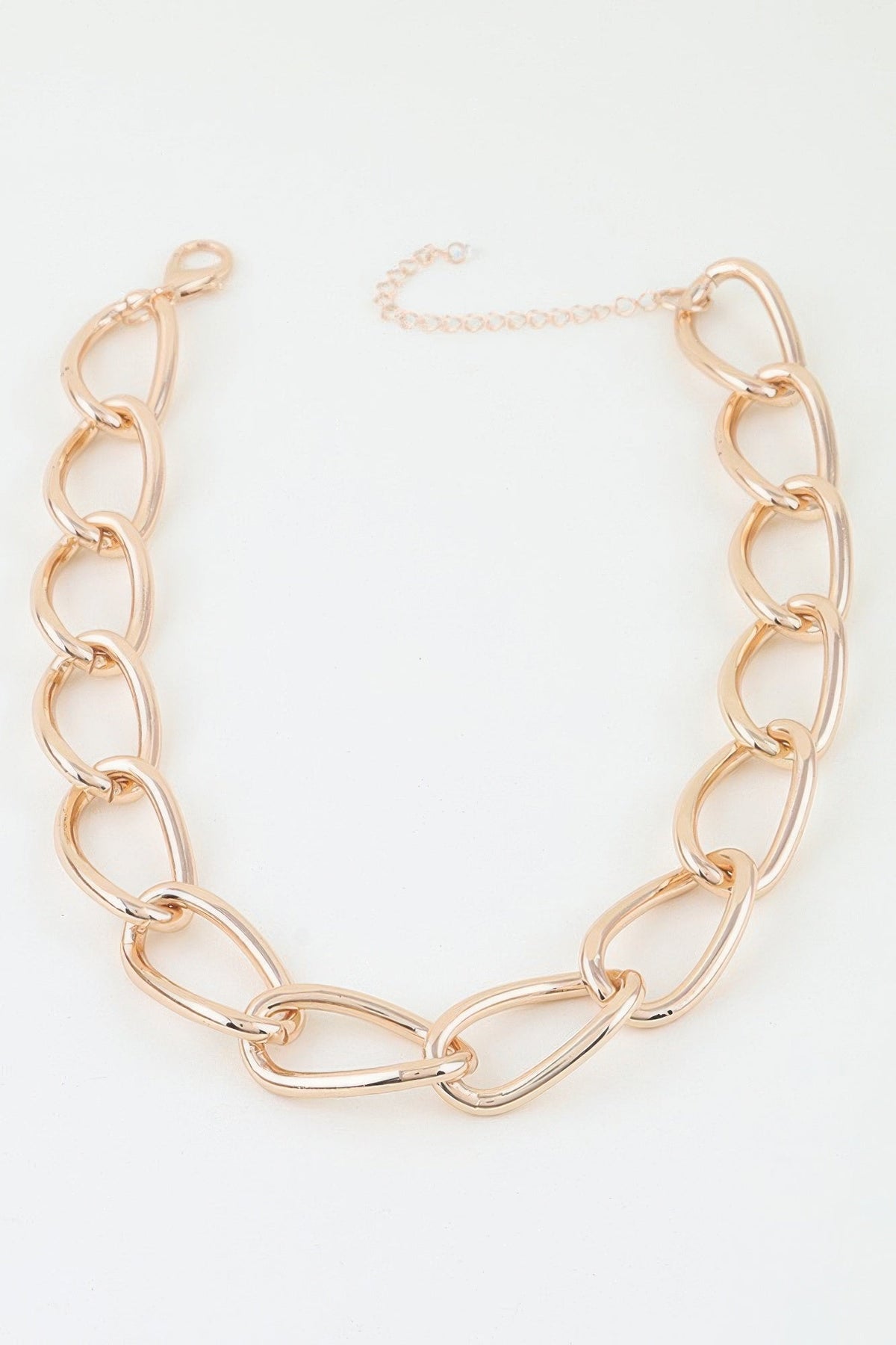 Women's Polished Twist Chain Statement Necklace Prêt-À-Porter BYMANYC ® New York - New Collection