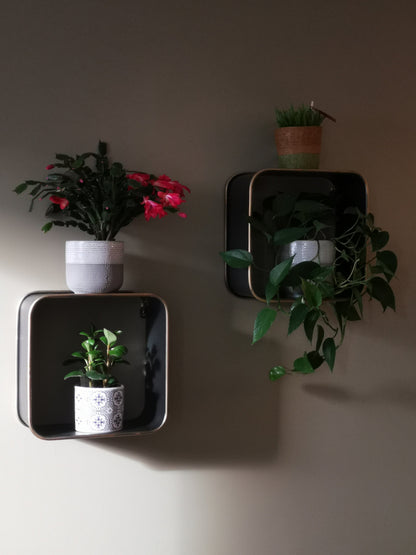 Wall Rack - Stylish Creative Metal Wall Shelf/Rack