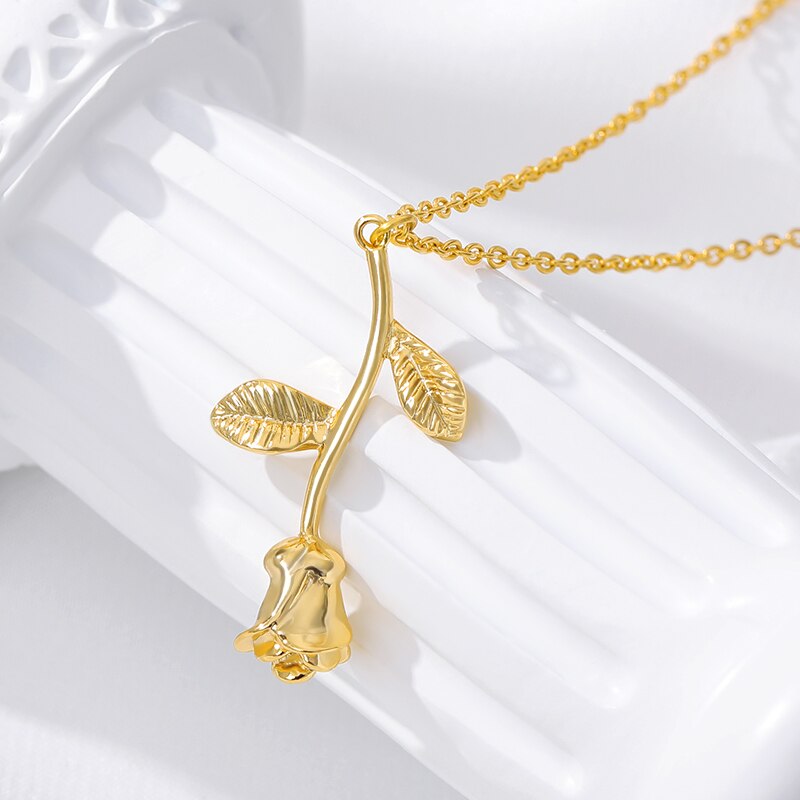 WOMEN'S NECKLACE Gold Color EMPIRE - BYMANYC ® New York