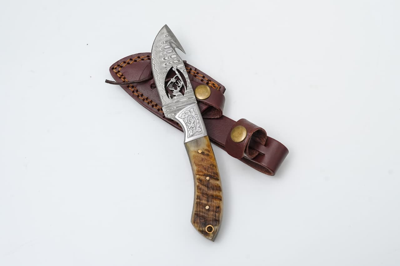 Wire-Cut Damascus Guthook Knife With Ram Horn Handle - TK-418