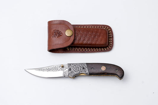 Hand-Engraved Folding Knife With Leather Sheath – Damascus-Inspired Detailing - TF-092