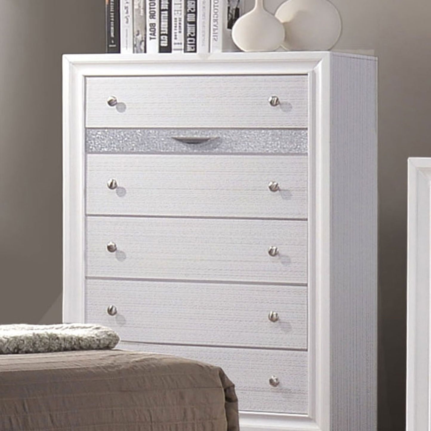 Contemporary Style 1pc Chest  Hidden Jewelry Drawer English Dovetail Drawers Silver Knobs White Finish Bedroom Furniture