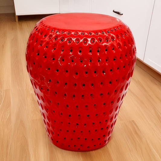 Strawberry Fruit Stool, 13.4'Oversized Resin Stool, Side Table, Home Decor Plant Stand Garden Indoor Outdoor Decorations, Multi-Purpose Innovative Garden Furniture