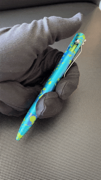 URBAN SPLASH - BASTION® BOLT ACTION PEN