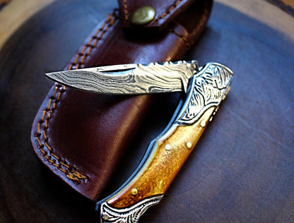 Damascus Steel Handmade Pocket Knife With Burn Bone Handles With Steel Bolsters TF-30