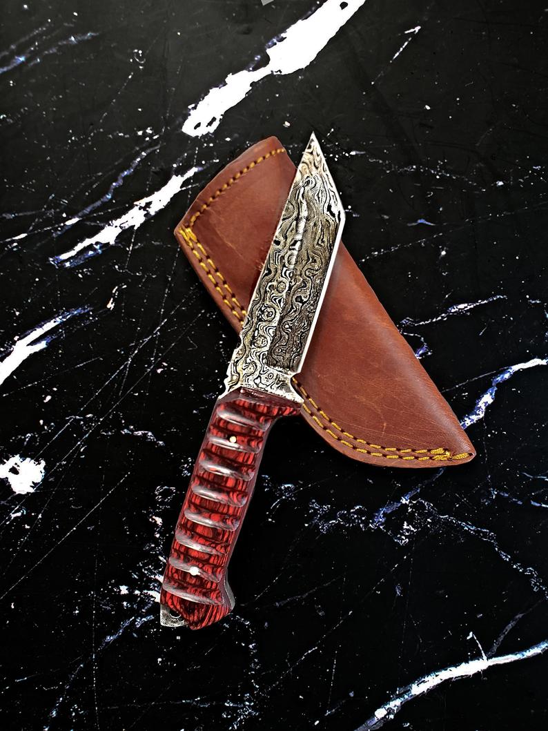 A 2. Titan Diver - Damascus Steel/ EDC / Cherry Wood TD-275