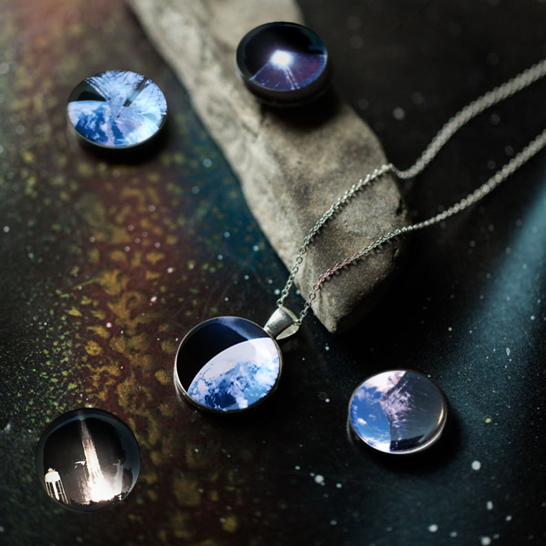 CLEARANCE Interchangeable Planetary Society LightSail Necklace