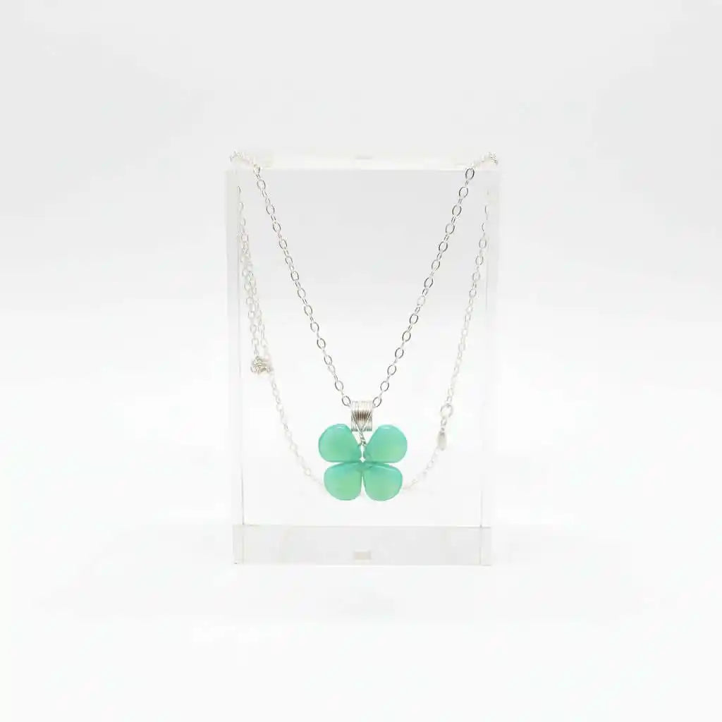 Mint Green Beaded Clover Necklace