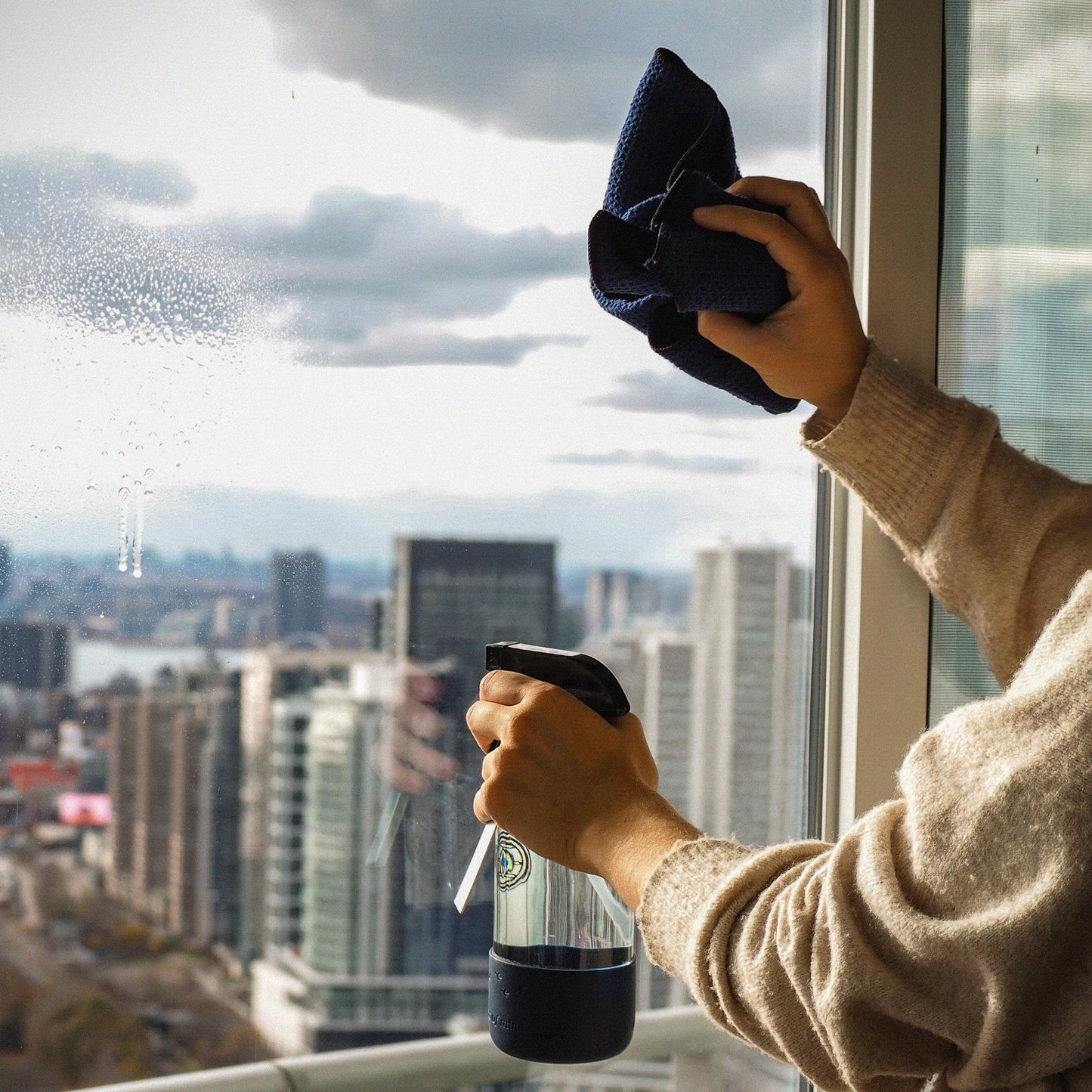 Professional Microfiber Glass & Window Cleaning Cloth Set