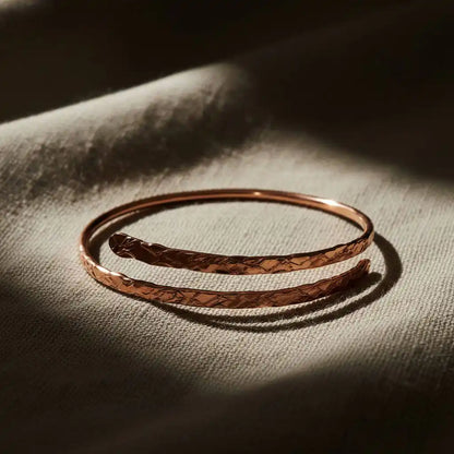Handmade Adjustable 10 Gauge Copper Hammer Textured Overlap Bangle